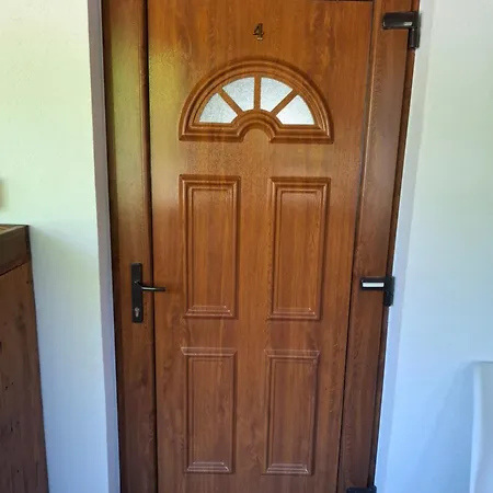 公寓 Beachfront Balatonfůzfő